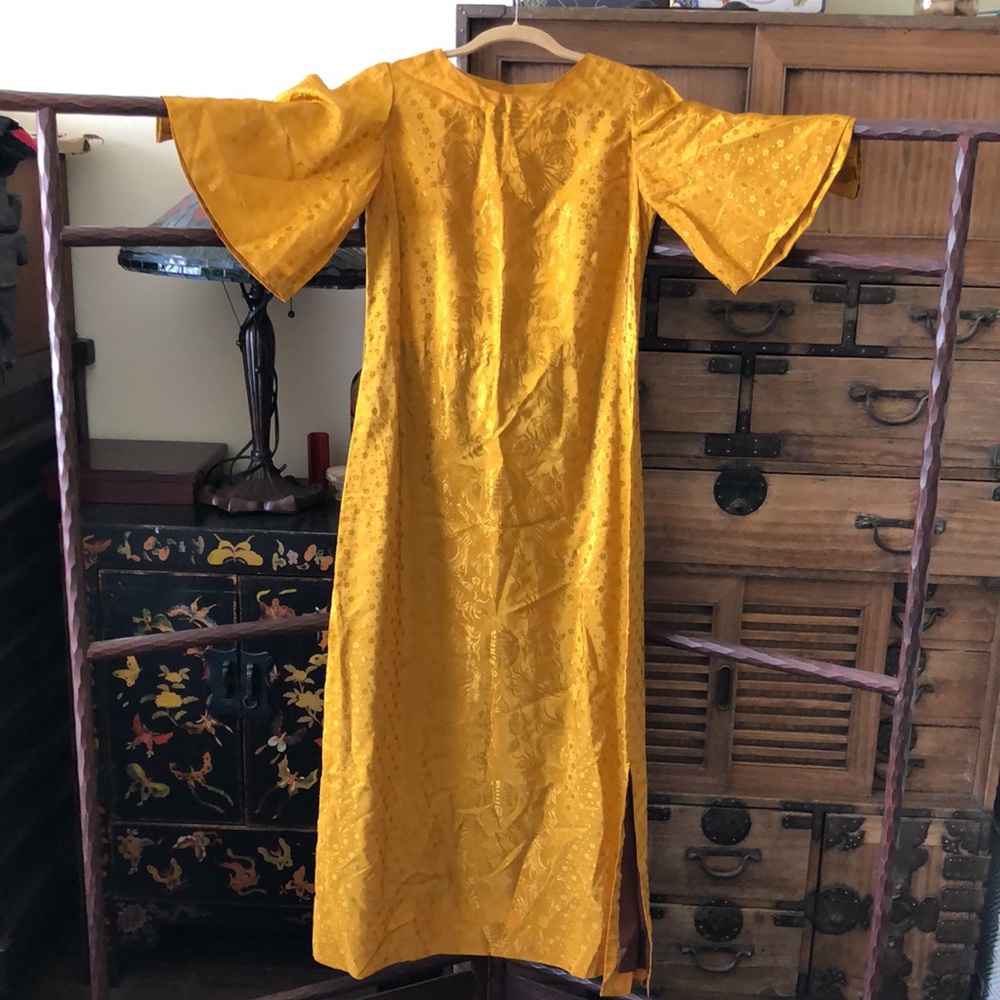 Vintage VIETNAMESE Silk Dress Handmade